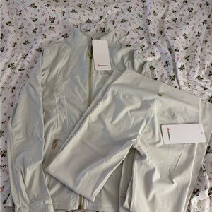 Ivory luon Lululemon gold zipper jacket Jacket and Pants Set